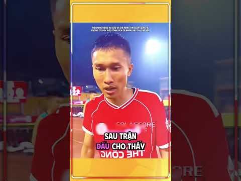 Văn Hậu làm hành động khiến tất cả bất ngờ