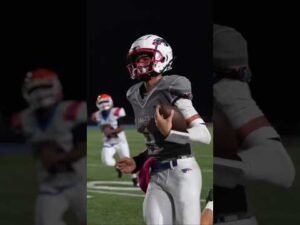 !¿…smooth sailing…¿! #LenZLady #Football #FootballHighlights #Challenger #middleschool