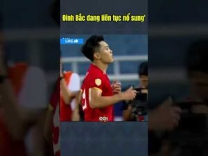 Đình Bắc đang tỏa sáng liên tục trong màu áo ĐTVN
